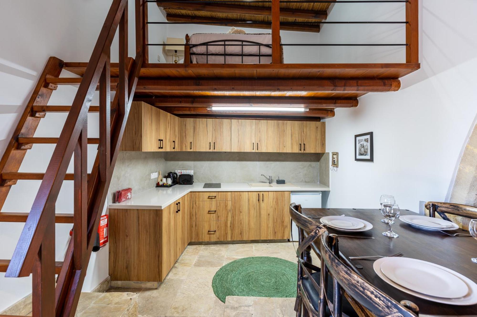 Stone Court Boutique Studios 밀리우 외부 사진